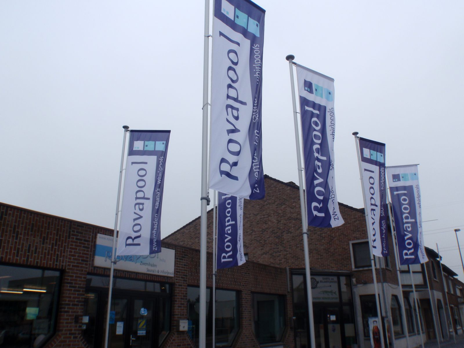 Contact | Rovapool BV