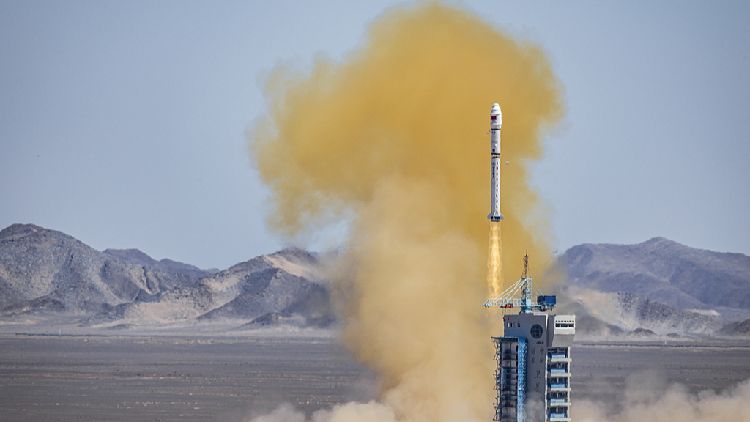 China begins building space-based computing center with satellite launch