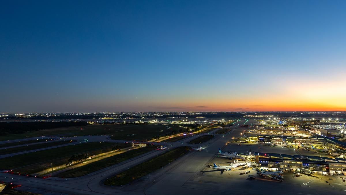 Artificial Intelligence & Commercial Aviation: Like Electricity & Water?