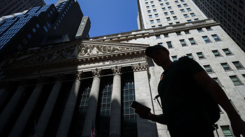 Software shares are in the doldrums. Blame AI | CNN Business