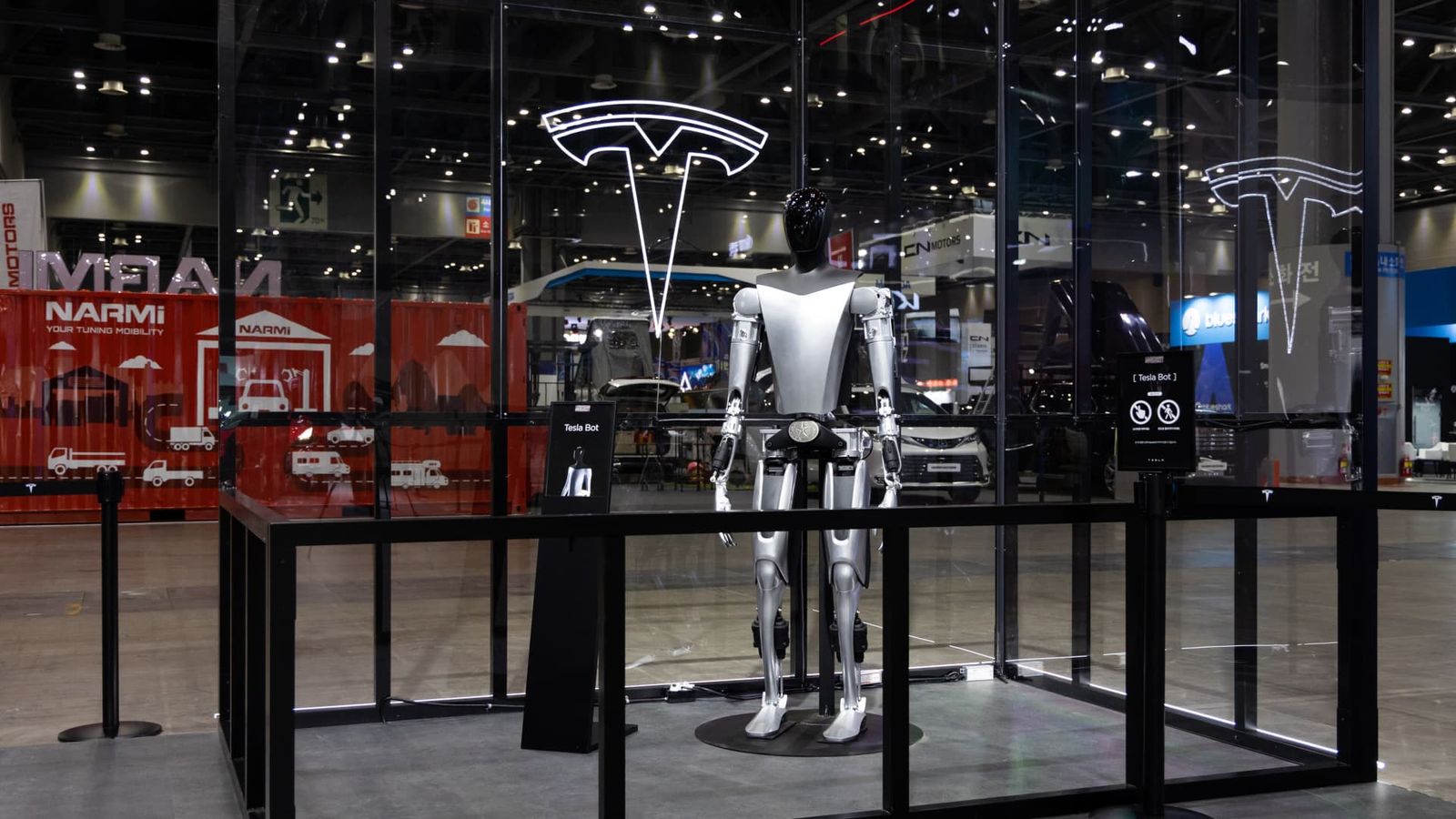 Musk looks past Tesla sales slump, says 80% of value will come from Optimus