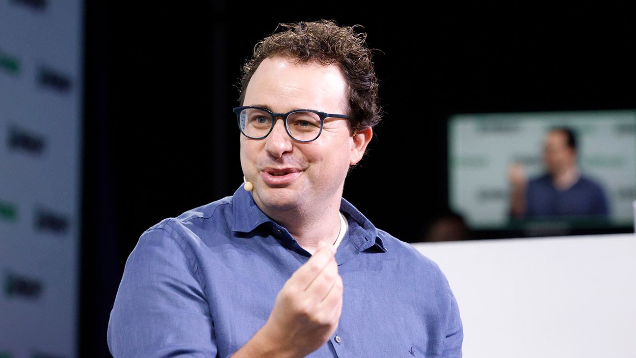 AI Giant Anthropic to Pay $1.5 Billion to Authors in Landmark Settlement