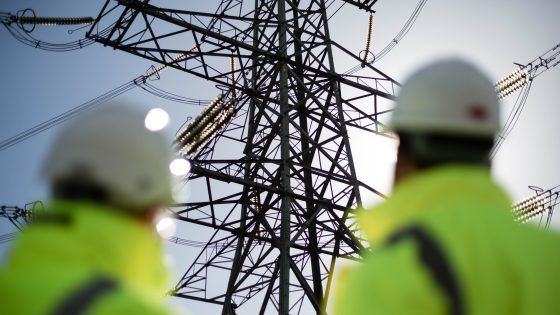 National Grid to use AI as ‘smart mediator’ between data centre and grid | New Civil Engineer