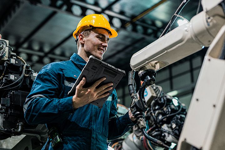 Getac launches two new devices - Land Mobile