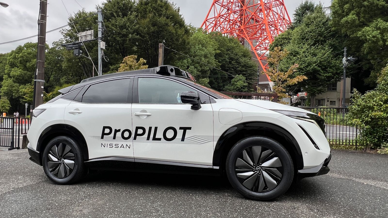 Nissan targets Tesla with AI-powered next-gen ProPilot self-driving system