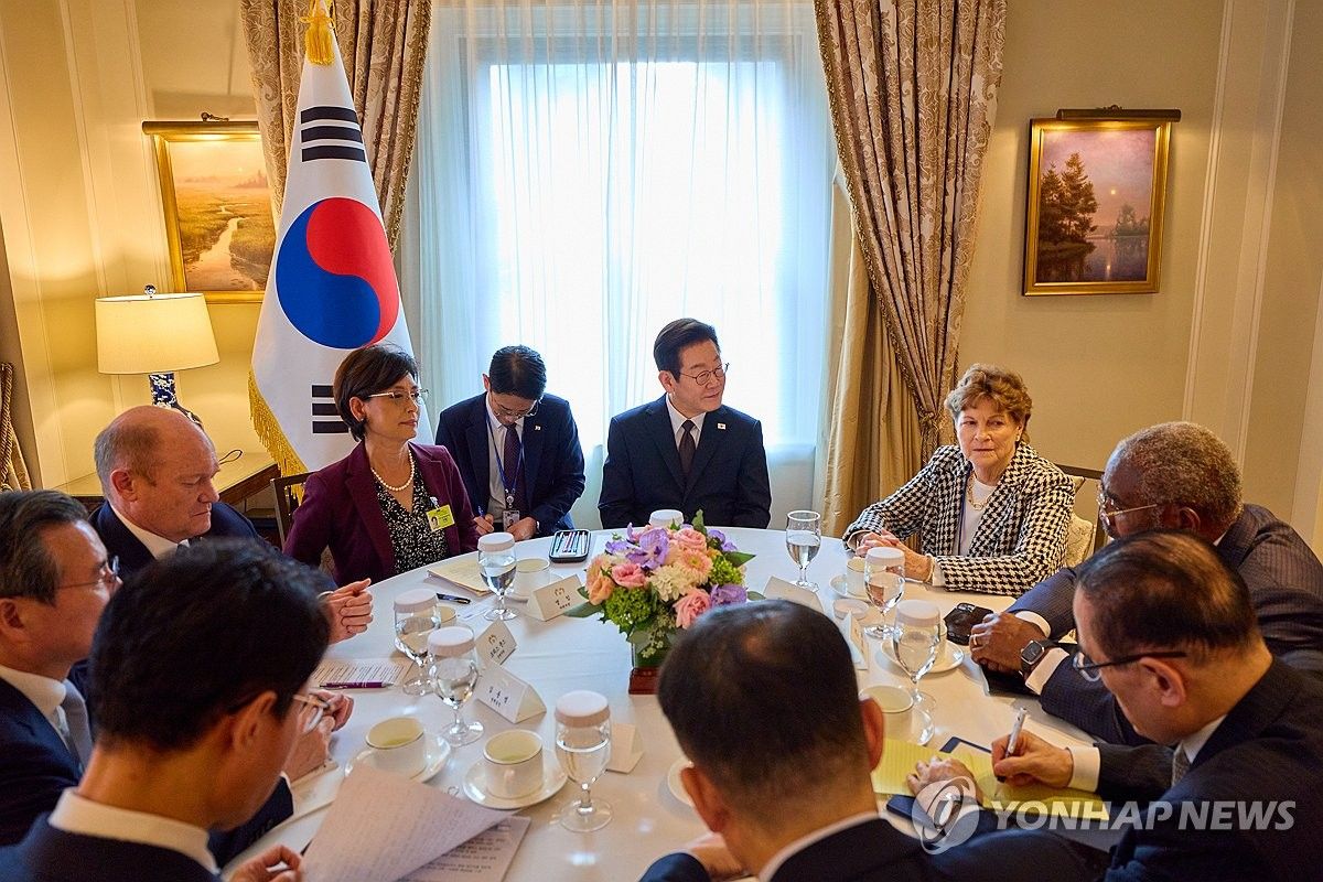 Lee tells U.S. lawmakers that he hopes to prevent recurrence of detention of Korean workers | Yonhap News Agency