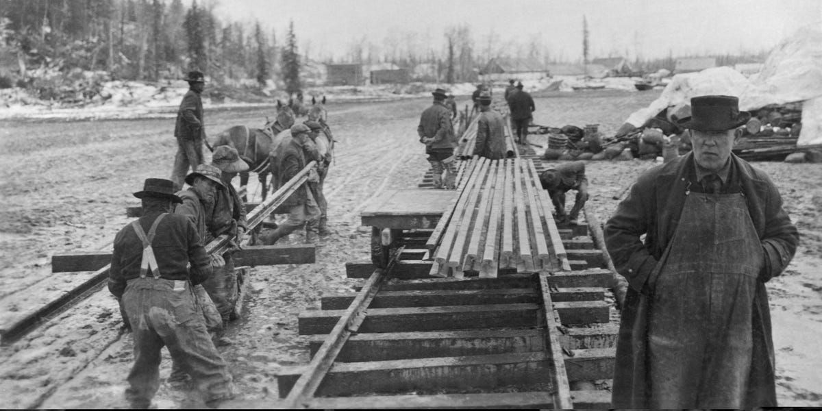 From clicks to commands: The internet enters the Agentic Era