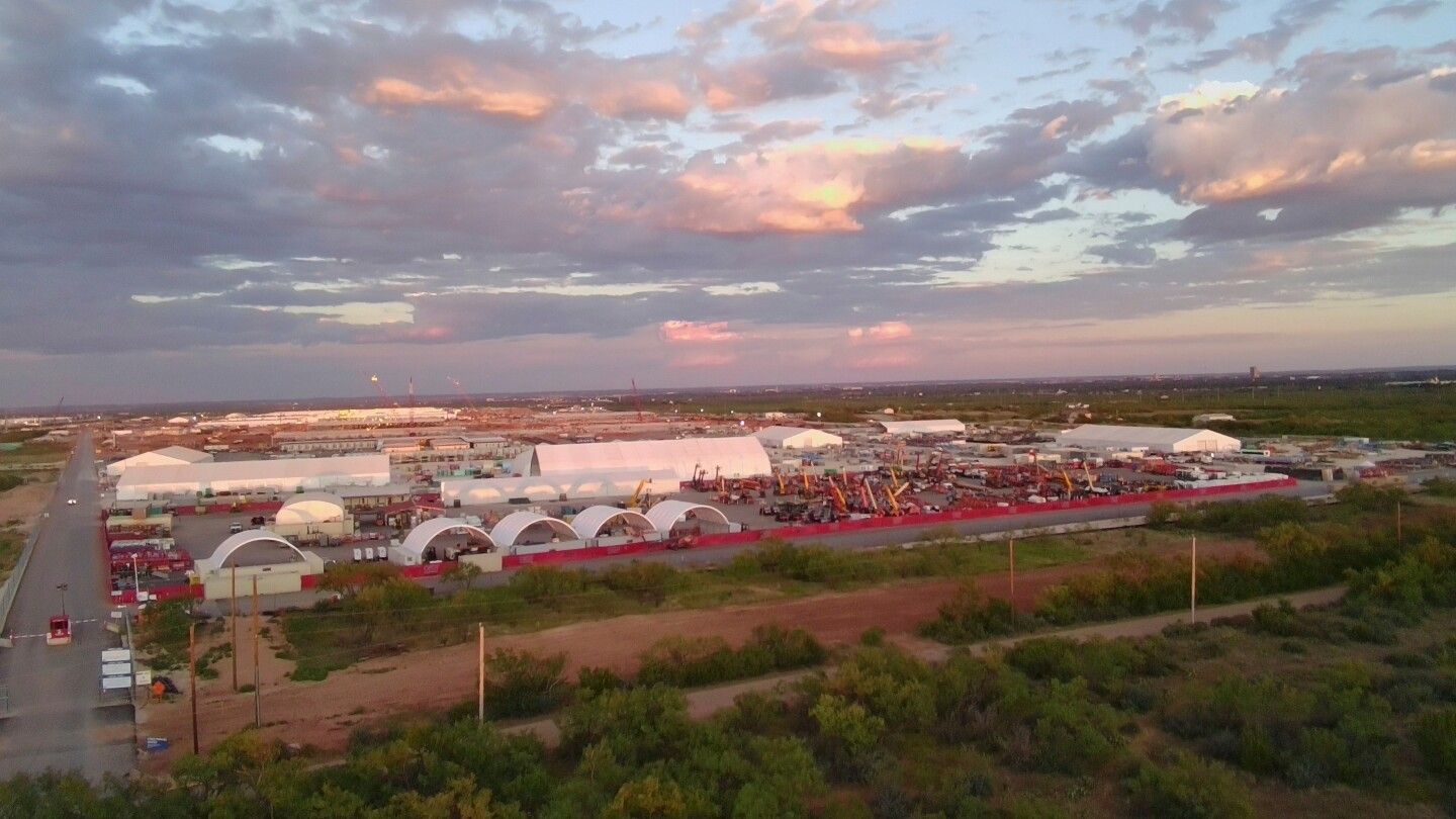 Is there an AI bubble? Financial institutions sound a warning