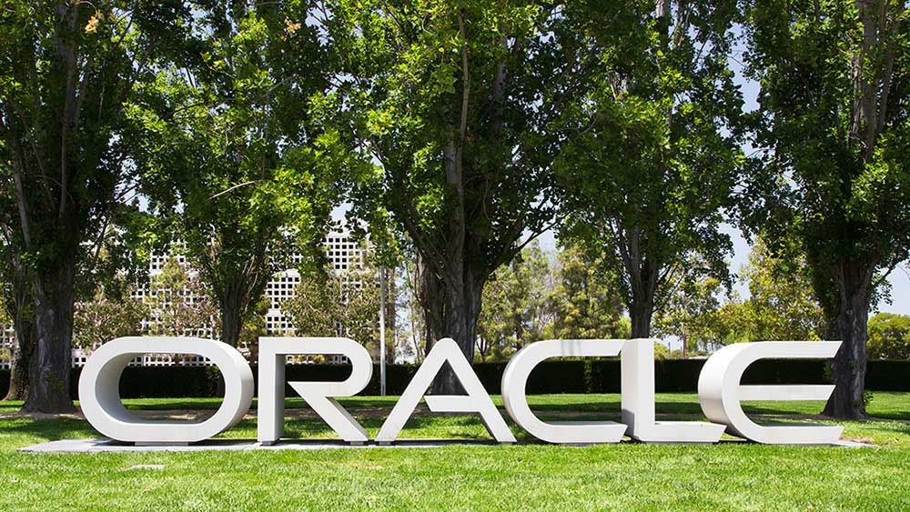 Oracle Stock Falls Despite 'Very Strong Outlook.' Here's What Wall Street Is Saying.