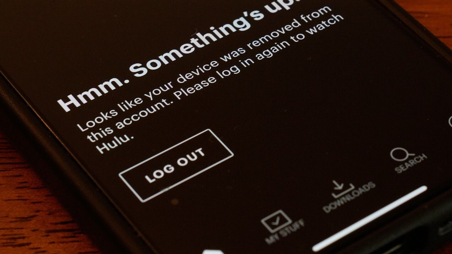 One Tech Tip: How to prepare for outages that impact our online lives, from banking to chatting apps