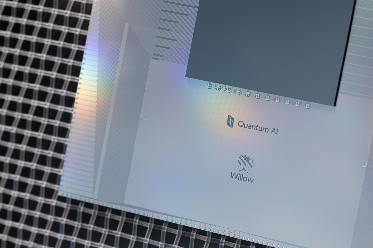 Our Quantum Echoes algorithm is a big step toward real-world applications for quantum computing