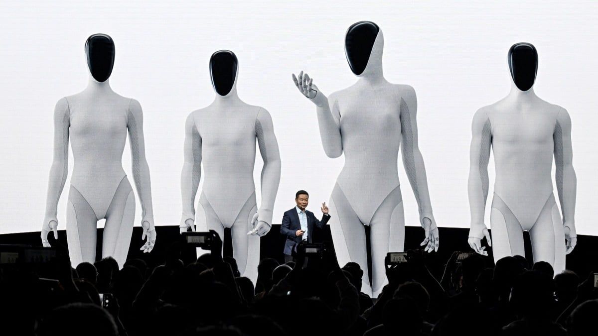 Xpeng debuts creepy humanoid robot Iron at AI Day event