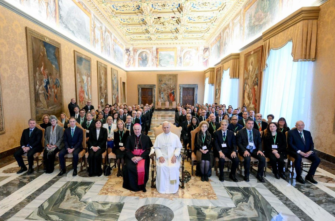 Pope Leo on AI: new generations must be helped, not hindered - Vatican News