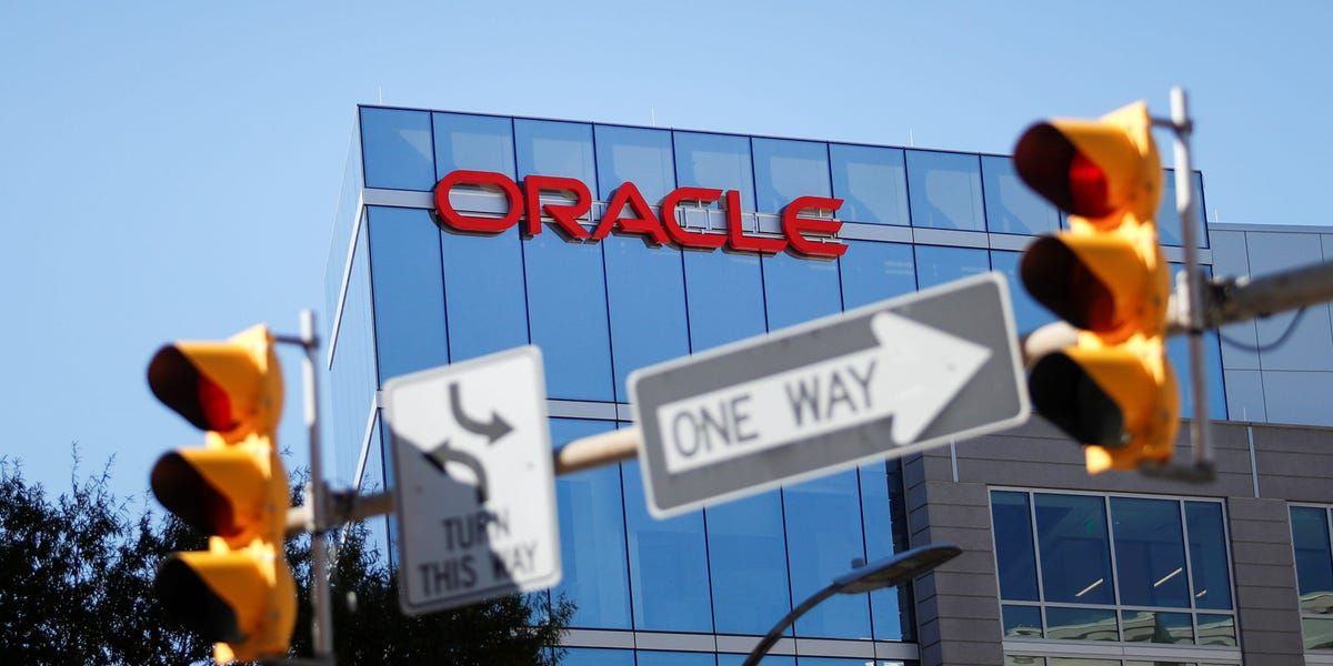 Oracle's fall from grace has made its stock the poster child for AI-bubble excess