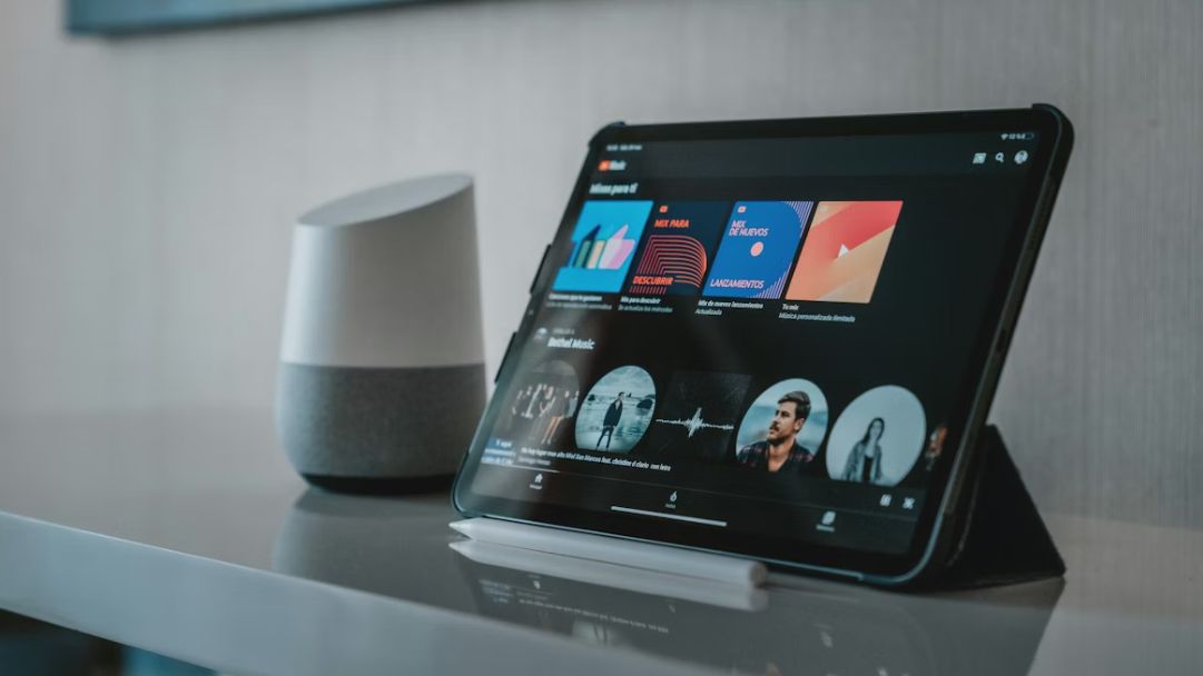 YouTube Music levels up lyric sharing with AI-generated backgrounds - RouteNote Blog