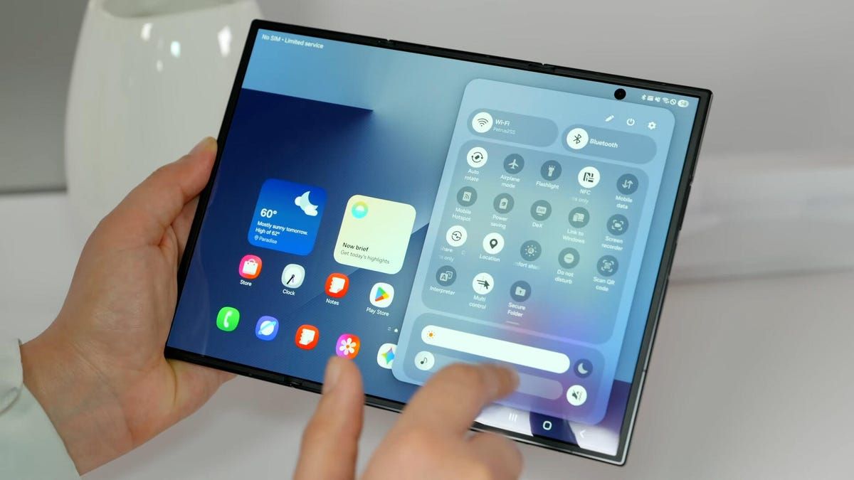 Samsung Galaxy Z TriFold Hands-On: This May Be the Phone-Tablet Hybrid We've Been Waiting For