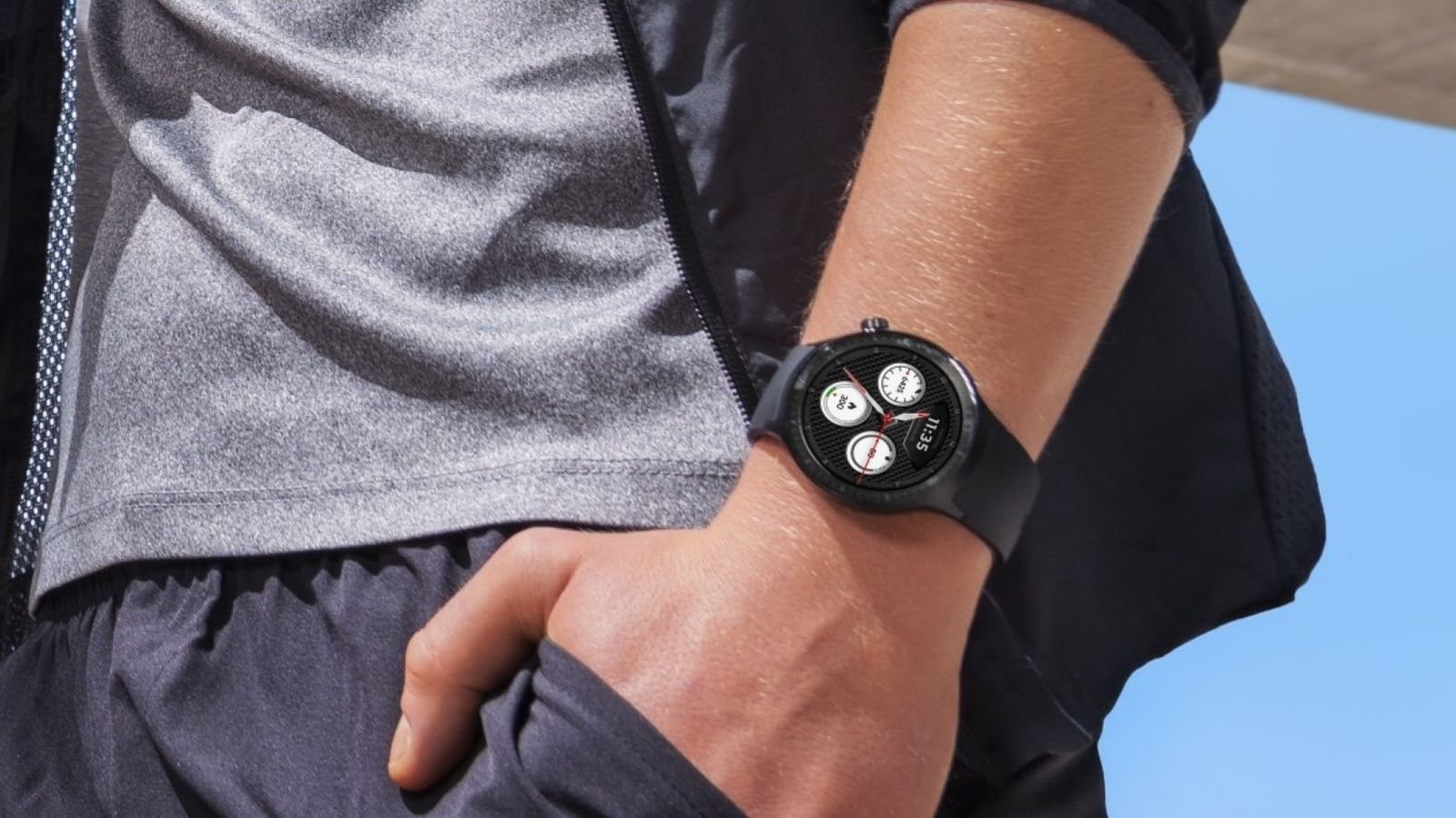 Motorola Unveils Moto Watch with Polar-Powered Health Tracking | Beebom Gadgets