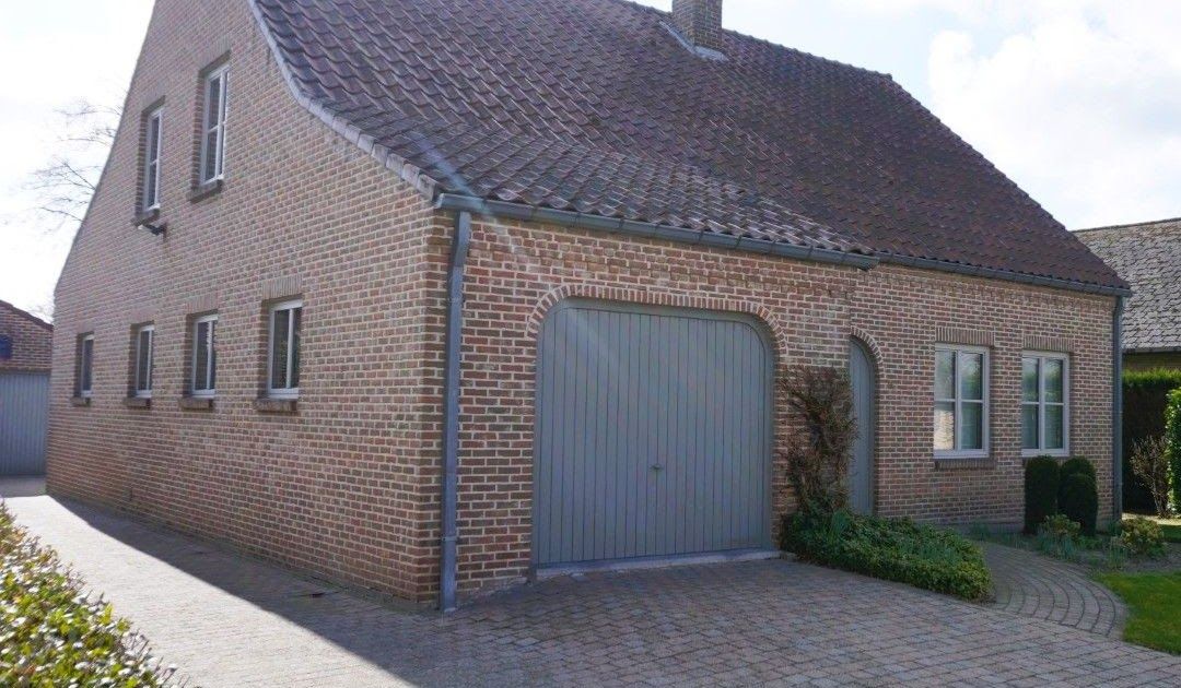 Ramen vervangen zonder breekwerk: is een overzetraam iets voor jouw renovatie? | Overzetramen