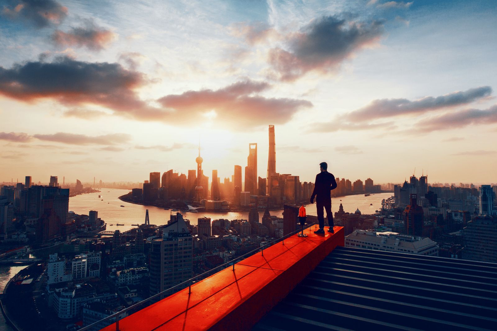 Lenovo Accelerates Production-Ready Enterprise AI with NVIDIA—From AI Inferencing to Gigawatt-Scale AI Factories - Lenovo StoryHub