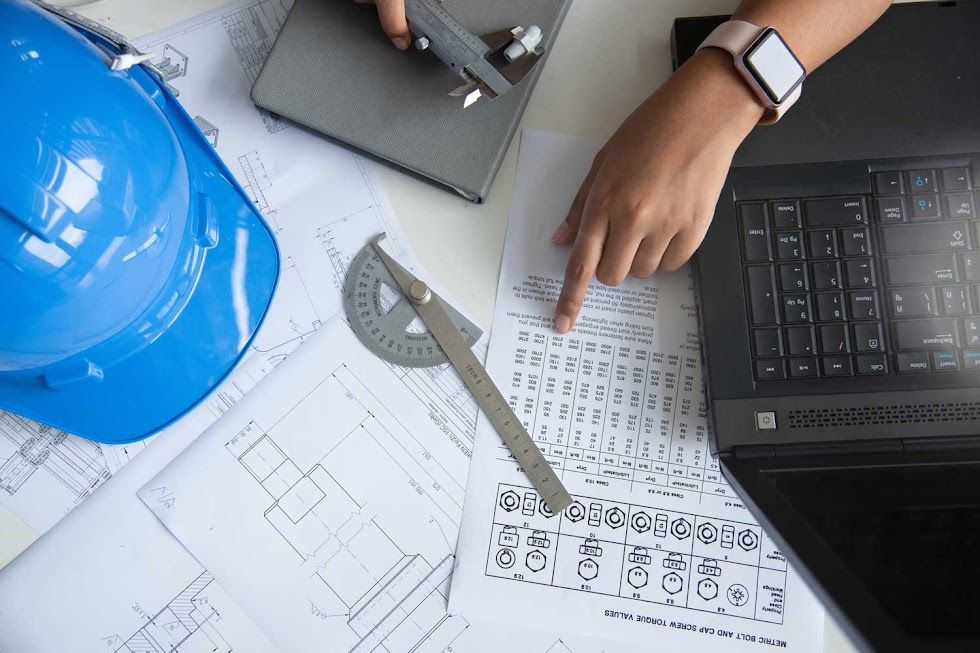 Constructies voor Bordessen, Leuningen, Trappen & Loopvloeren - Breetec | Breetec | NL