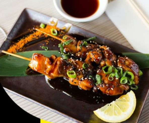 Japanse Yakitori met kip