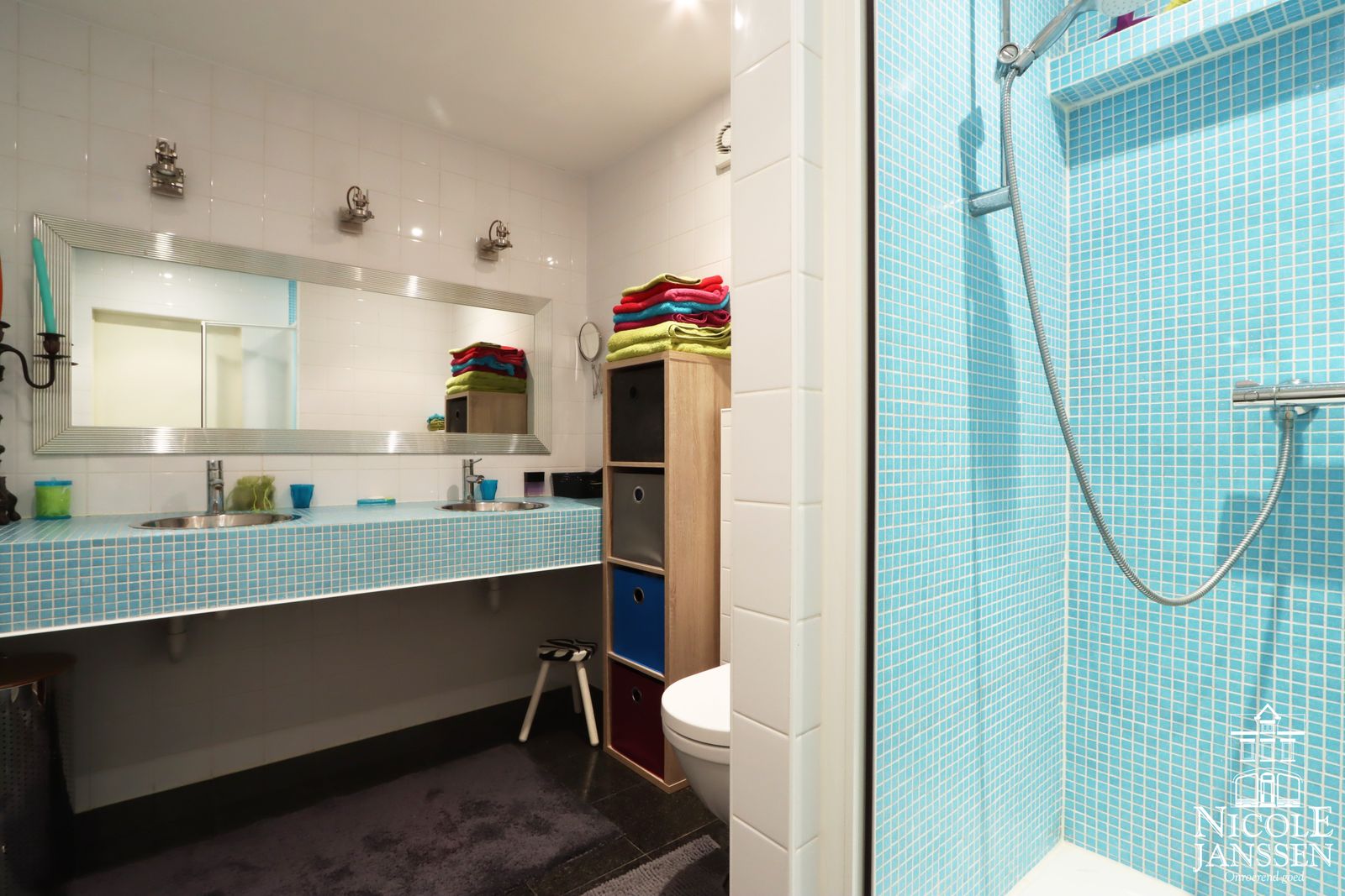 19 Nicole Janssen huis te koop Molenbeersel Venderstraat 5D (badkamer onder).jpg