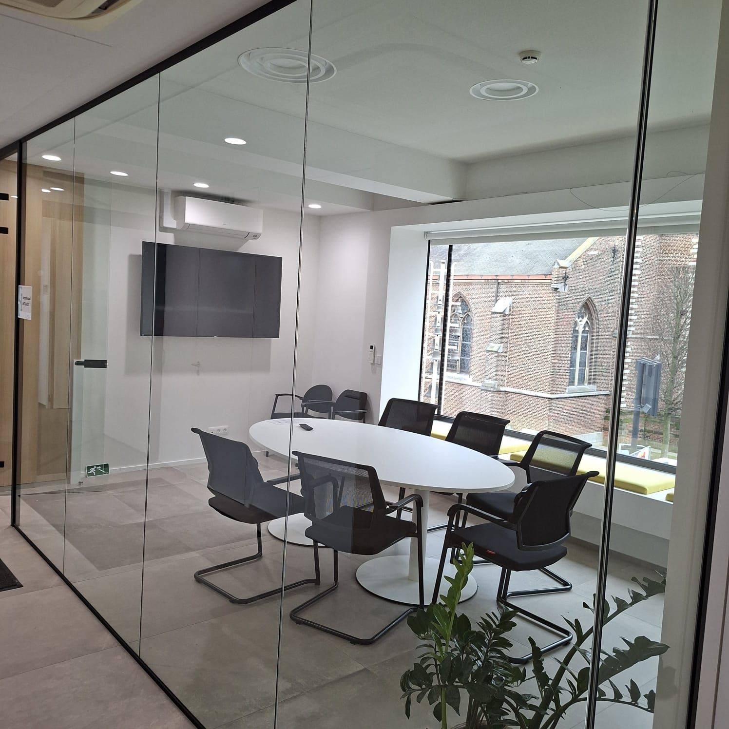 1b4cb5ac-7333-4759-8bca-b0c890a9ddc1.jfif