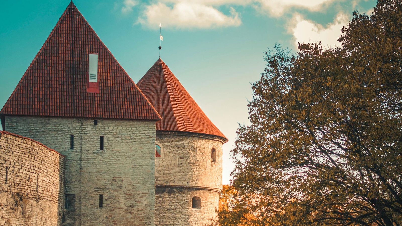 Reizen naar Estland | Ontdek het verborgen juweel van de Baltische Staten