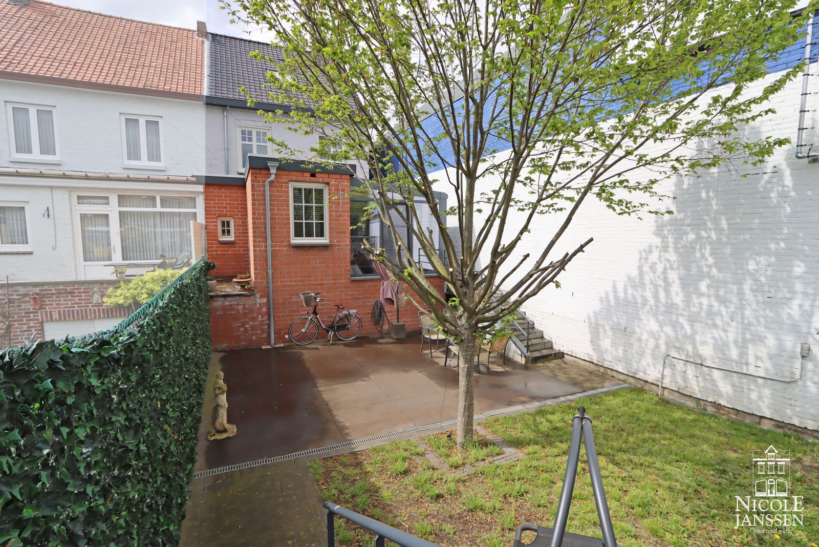 25 Nicole Janssen huis te koop - Slachthuisstraat 29 te Maaseik (tuin foto 2)_bewerkt-1.jpg