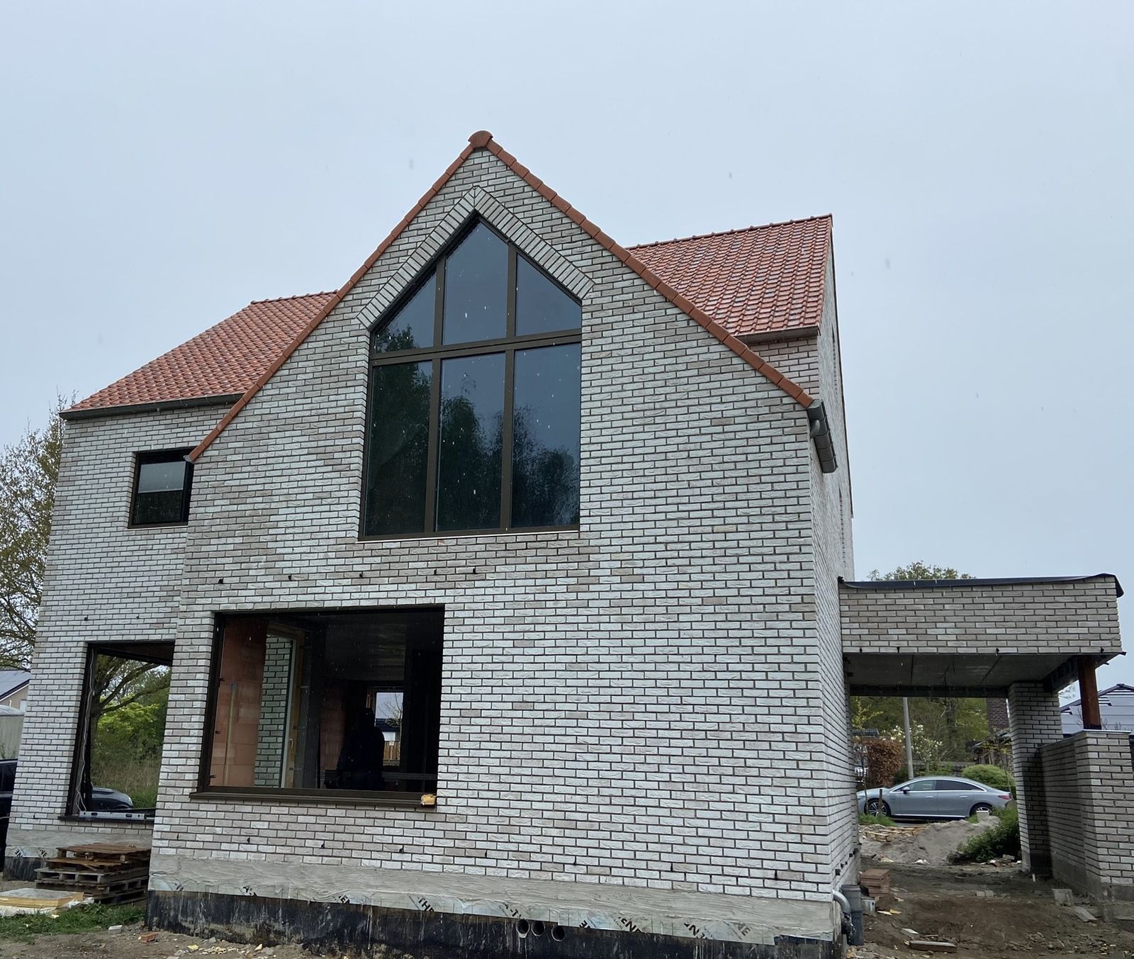 Brons Look in Nieuwbouw: Een Moderne Makeover