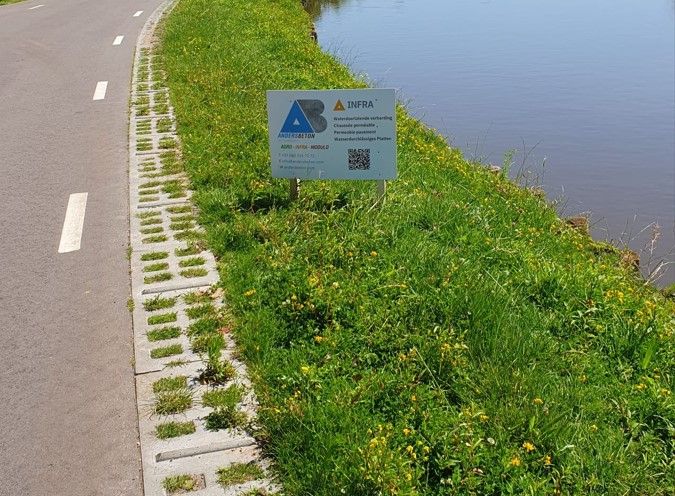 HYDRO-Sideroad - accotement renforcé à Ouderkerk aan de Amstel