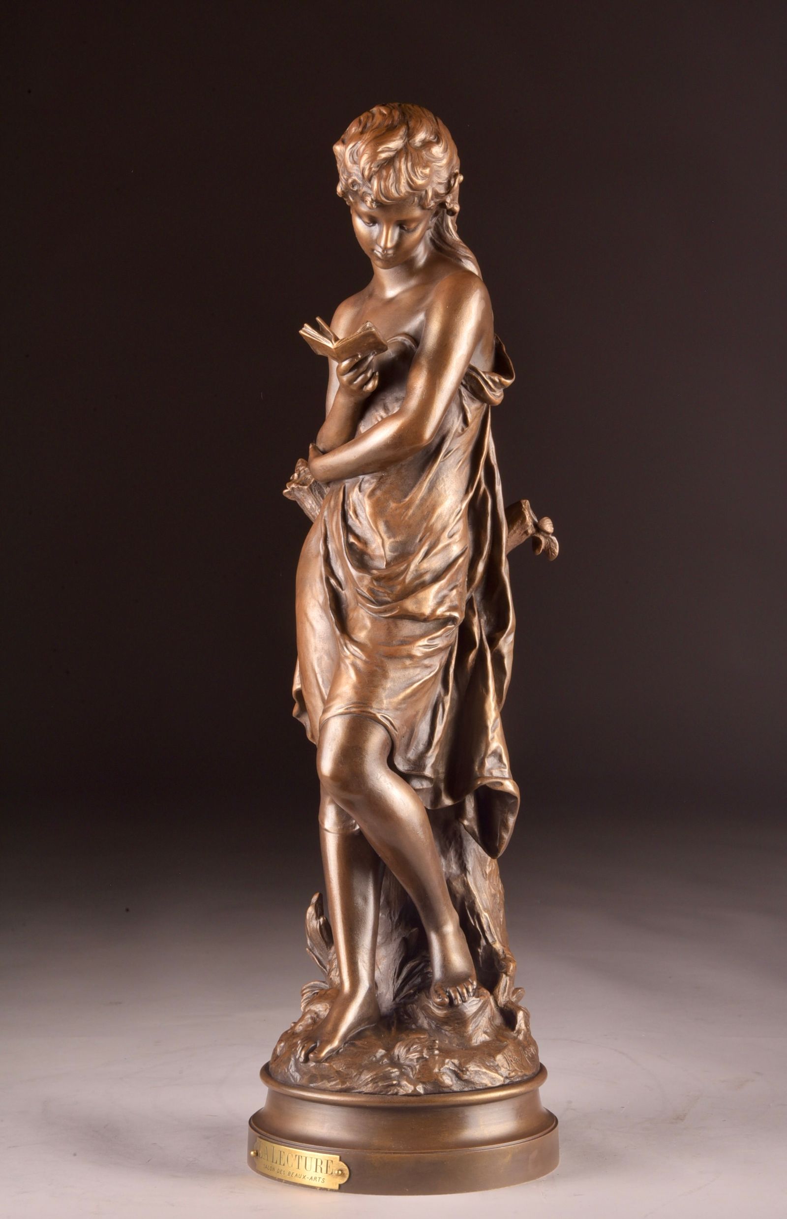 La Lecture Bronze Sculpture by Hippolyte François Moreau – Mora
