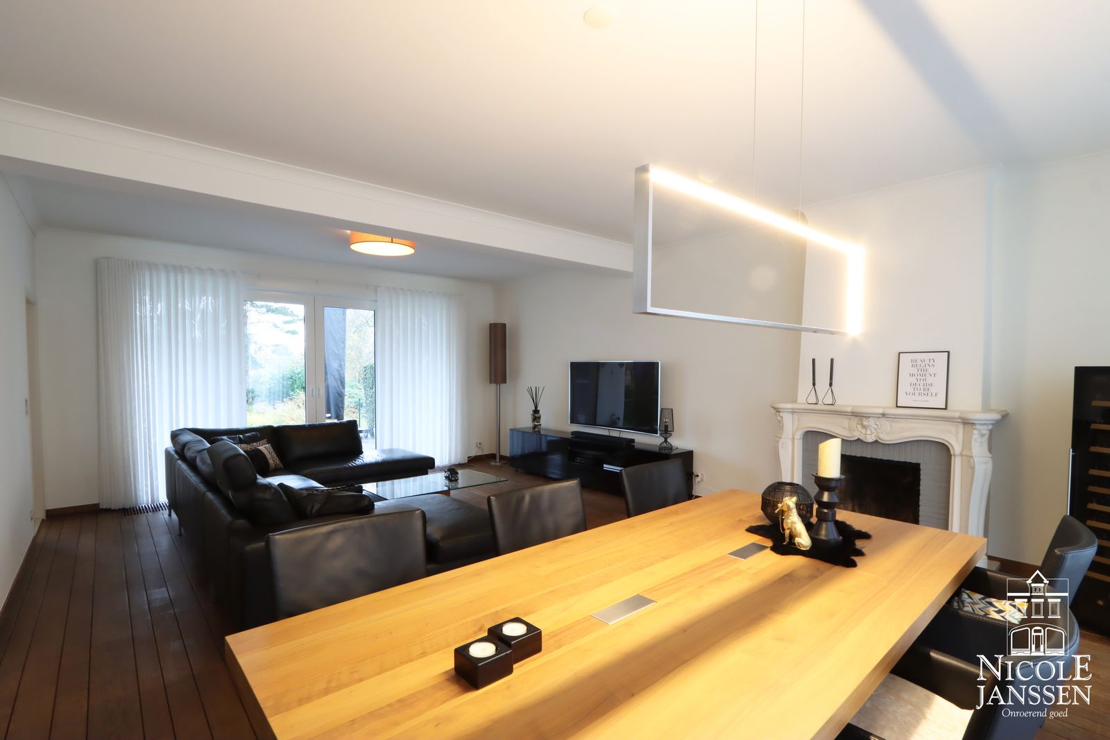 8 Nicole Janssen - huis te koop - Javanastraat 50 te Aldeneik - leefruimte5.jpg