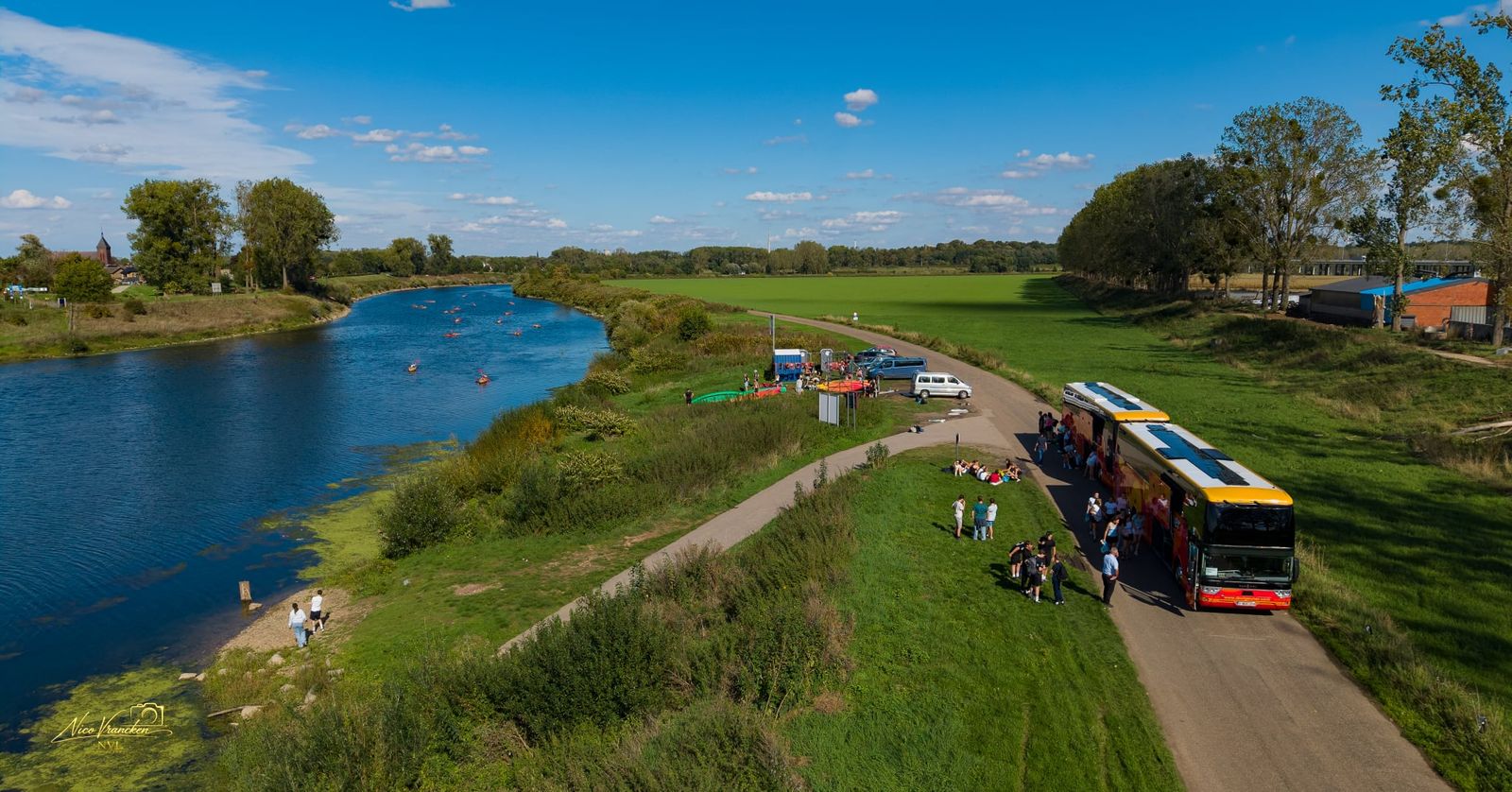 Laat de nazomer je gezelschap in beweging brengen: Een outdooractiviteit in september en oktober