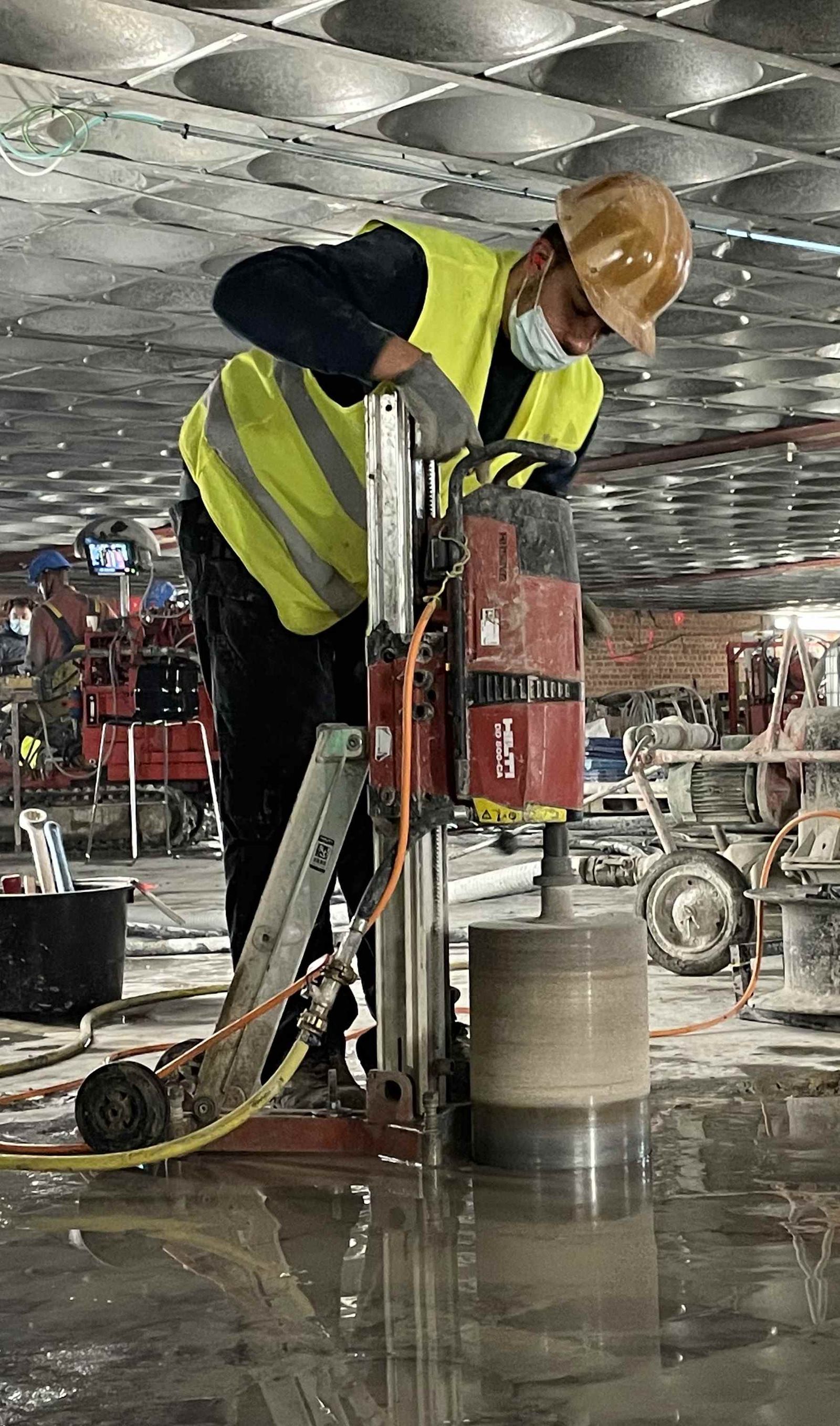 Betonboring in vloer