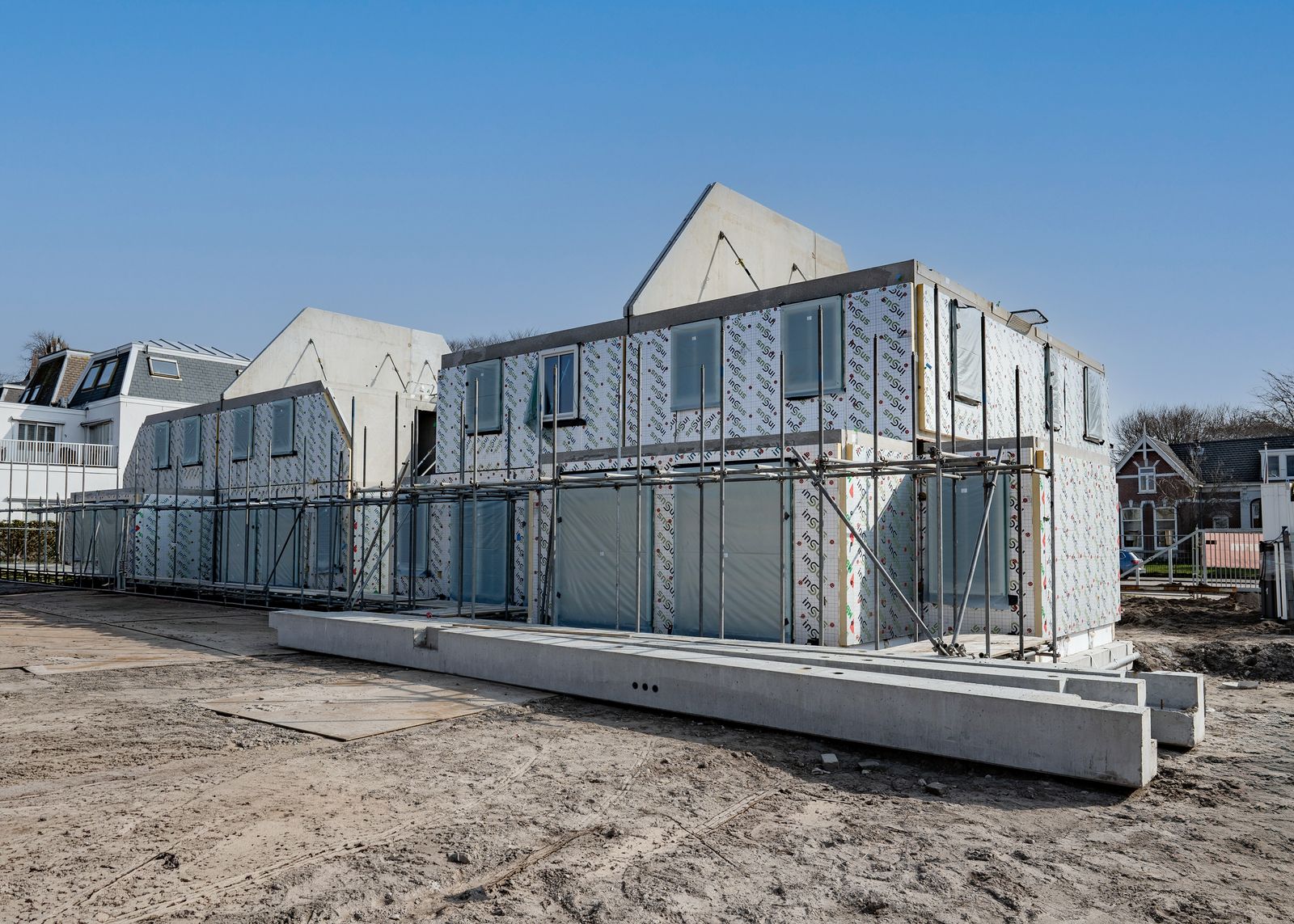 ππ π°π¨π§π’π§π ππ§ π’π§ ππ’π¬π¬π