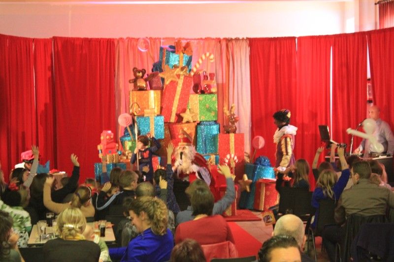 Exclusieve Pakjesboog 3m50 x 3m50 + zeteltroon (6).jpg