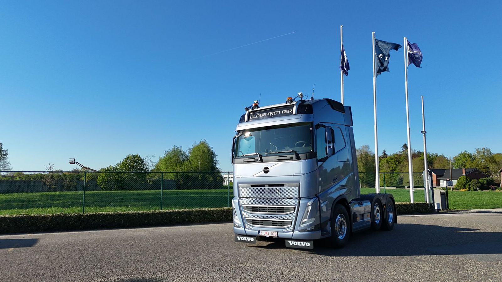 FH540 6x2 trekker voor M.Bullen uit Peer