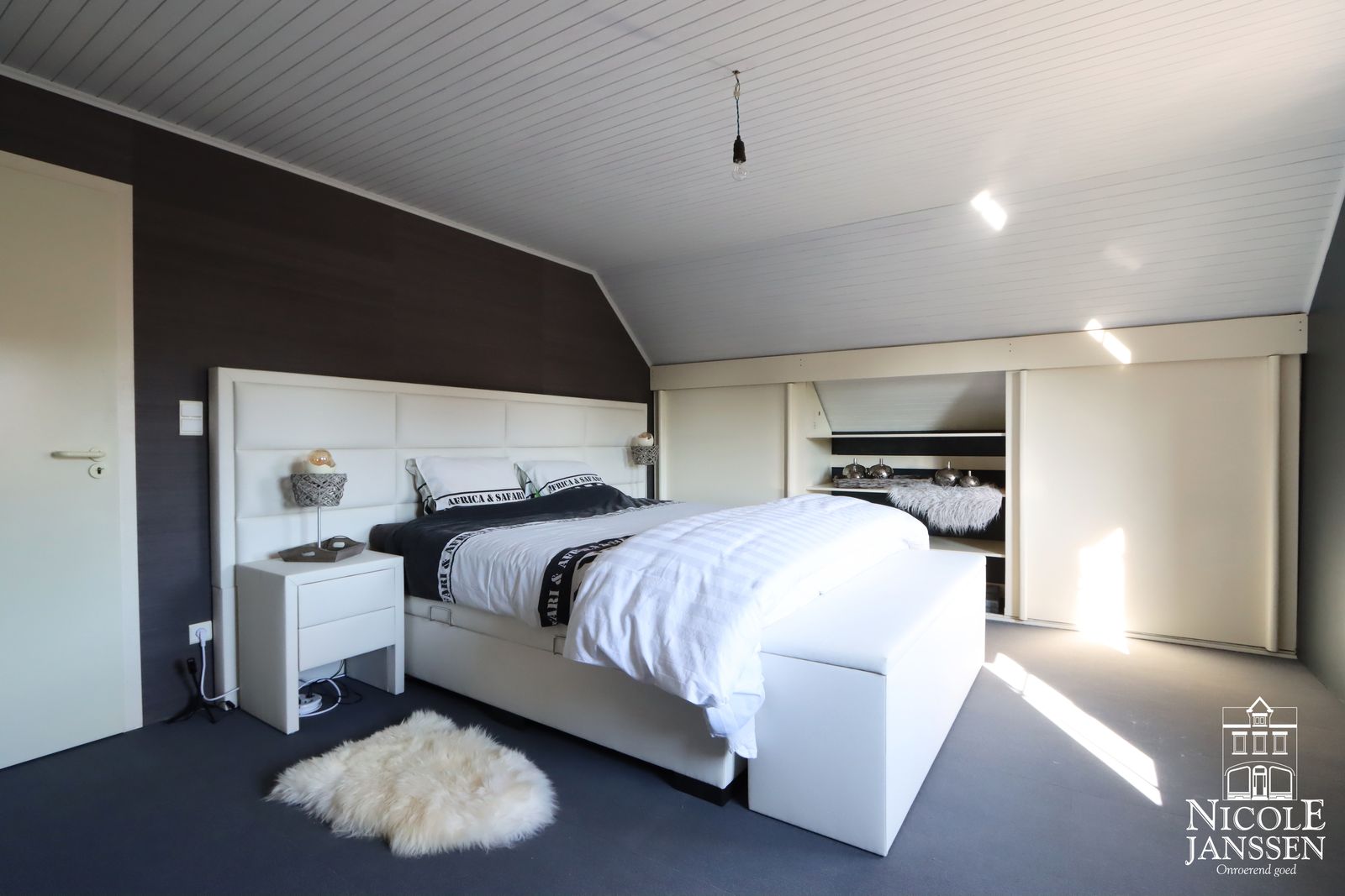 Nicole Janssen - huis te koop - Kleine Dijk 17 te Peer - slaapkamer4.jpg