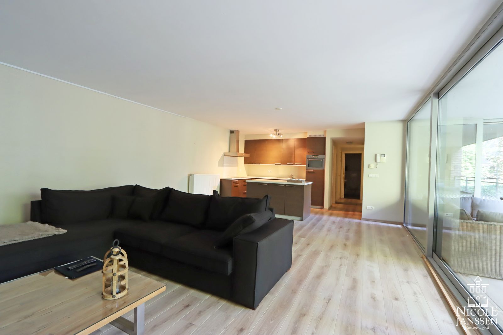 Nicole Janssen appartement te koop - Acht Meilaan 31A b 4 (woonkamer foto 2)_bewerkt-1.jpg