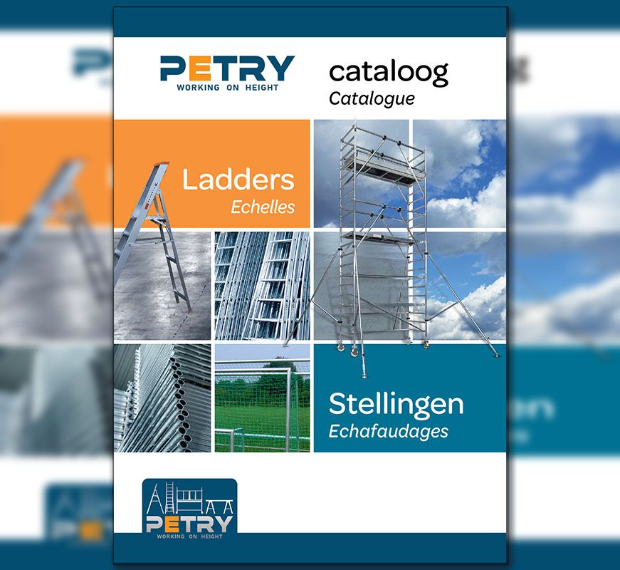 foto van Petry steiger voor bedrijfsgebouw