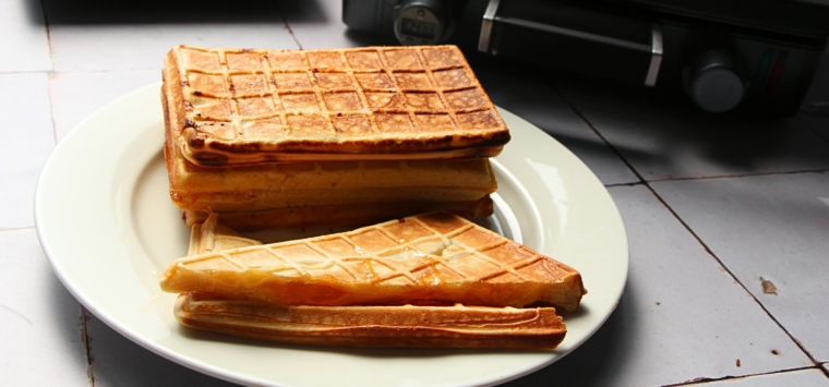 Gevulde wafel met abricoos