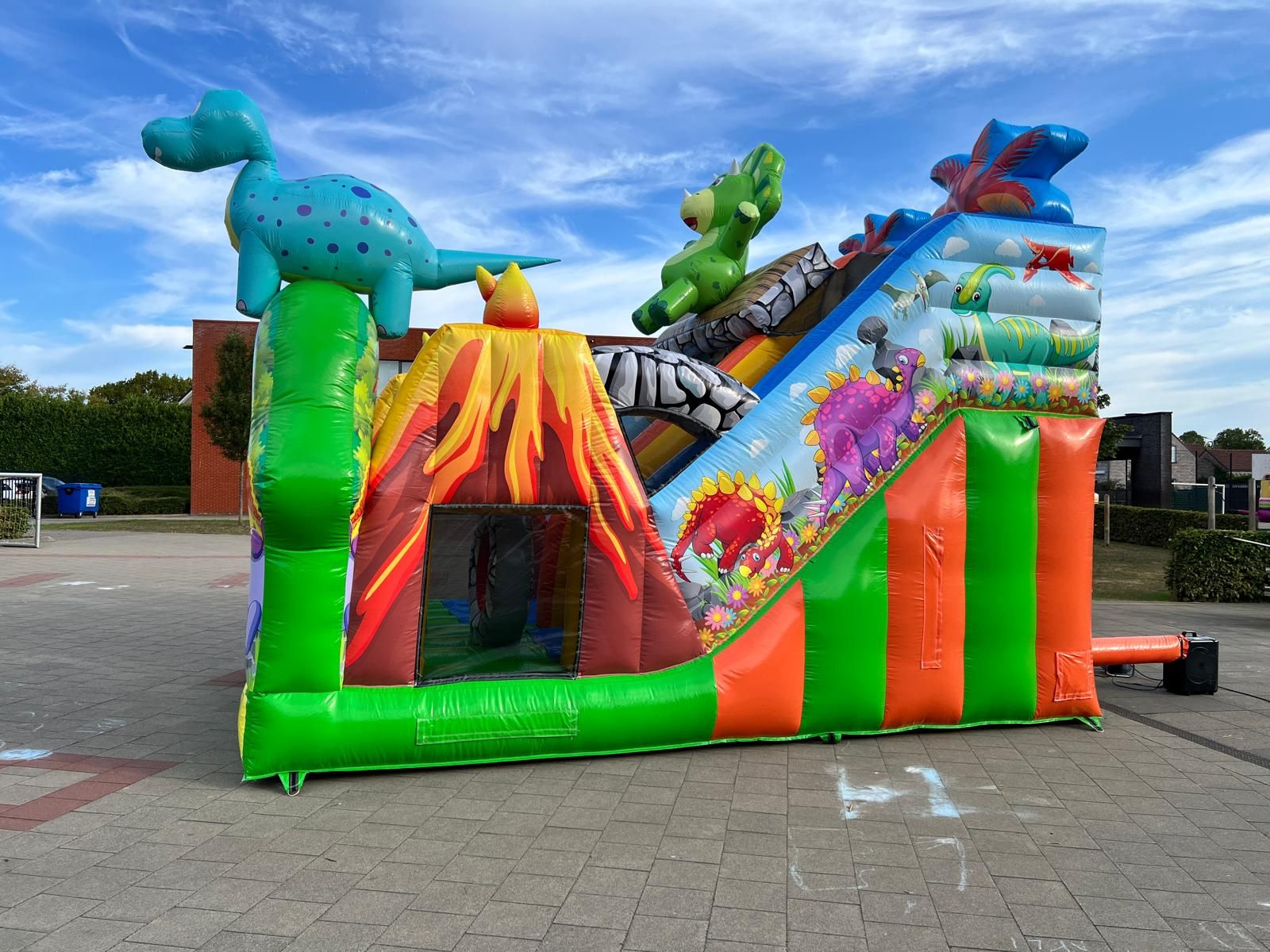 Springkasteel-rex-de-roetsjer (3).jpg