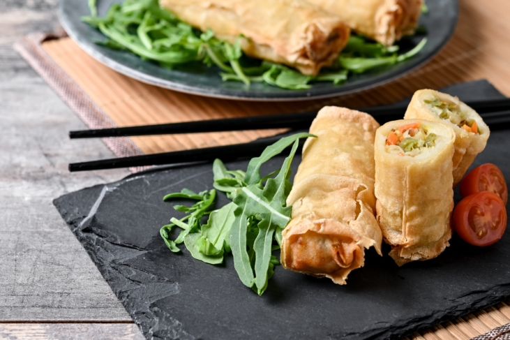 Loempia met kip en groenten