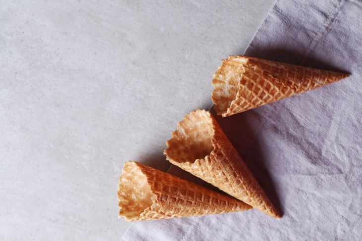 Zelfgemaakte ijshoorntjes