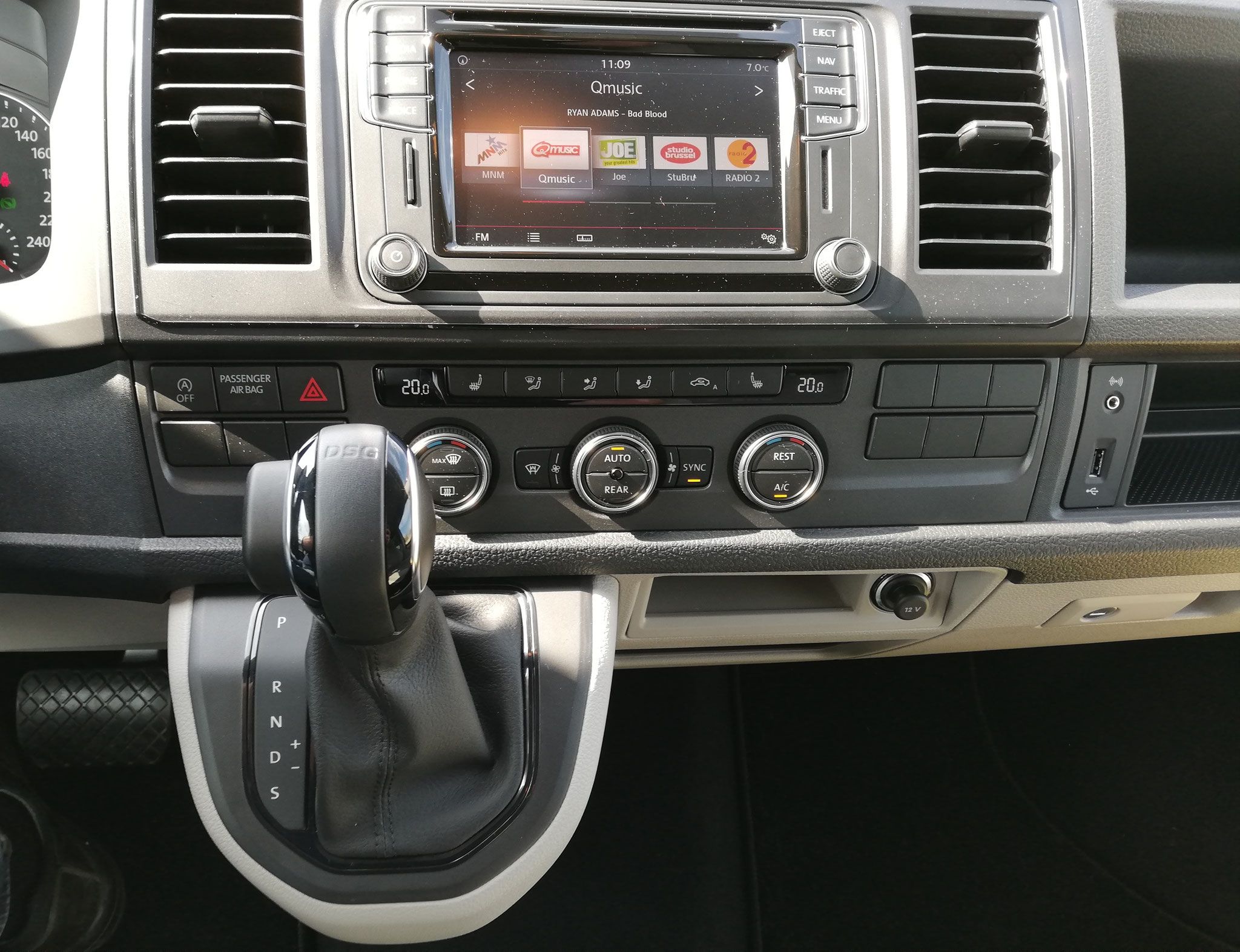 Volkswagen Caravelle T6 automaat (Luxe) -image (17).jpg