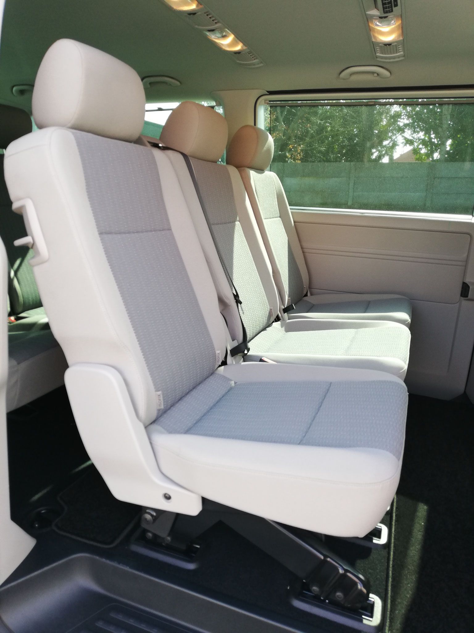 Volkswagen Caravelle T6 automaat (Luxe) -image (11).jpg