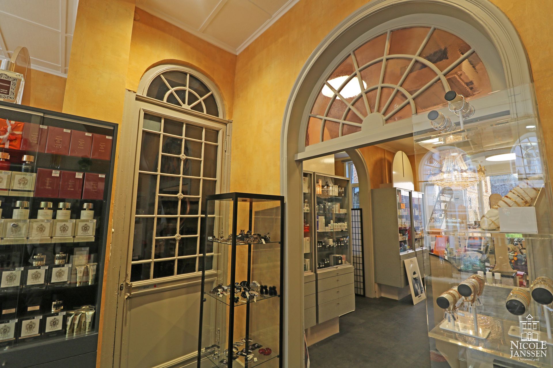Nicole Janssen Woning te koop Maaseik Bosstraat 56 (handelsruimte5).jpg