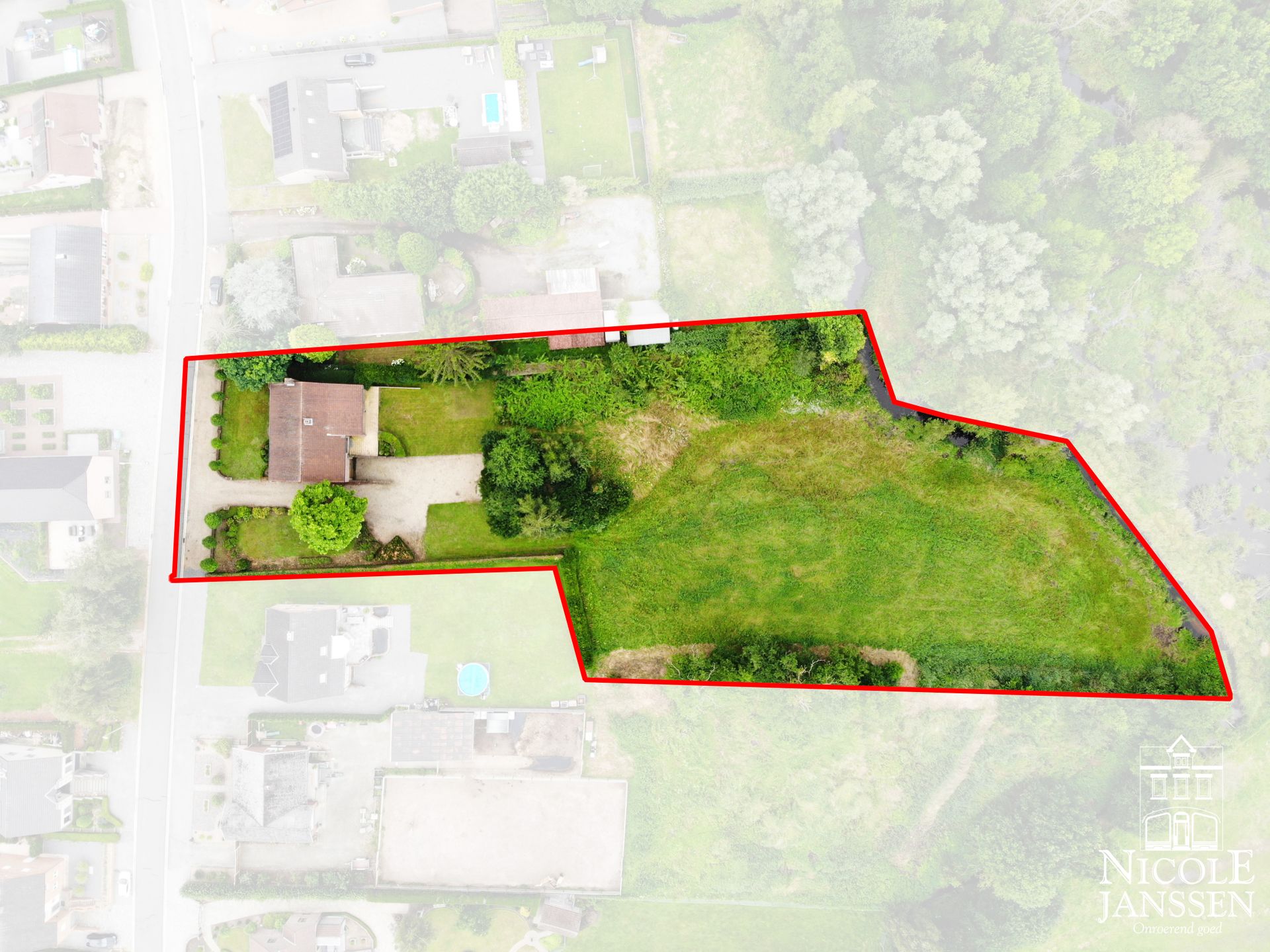 NJ_Woning te koop Neeroeteren Bergerstraat 104 - (Luchtfoto).jpg