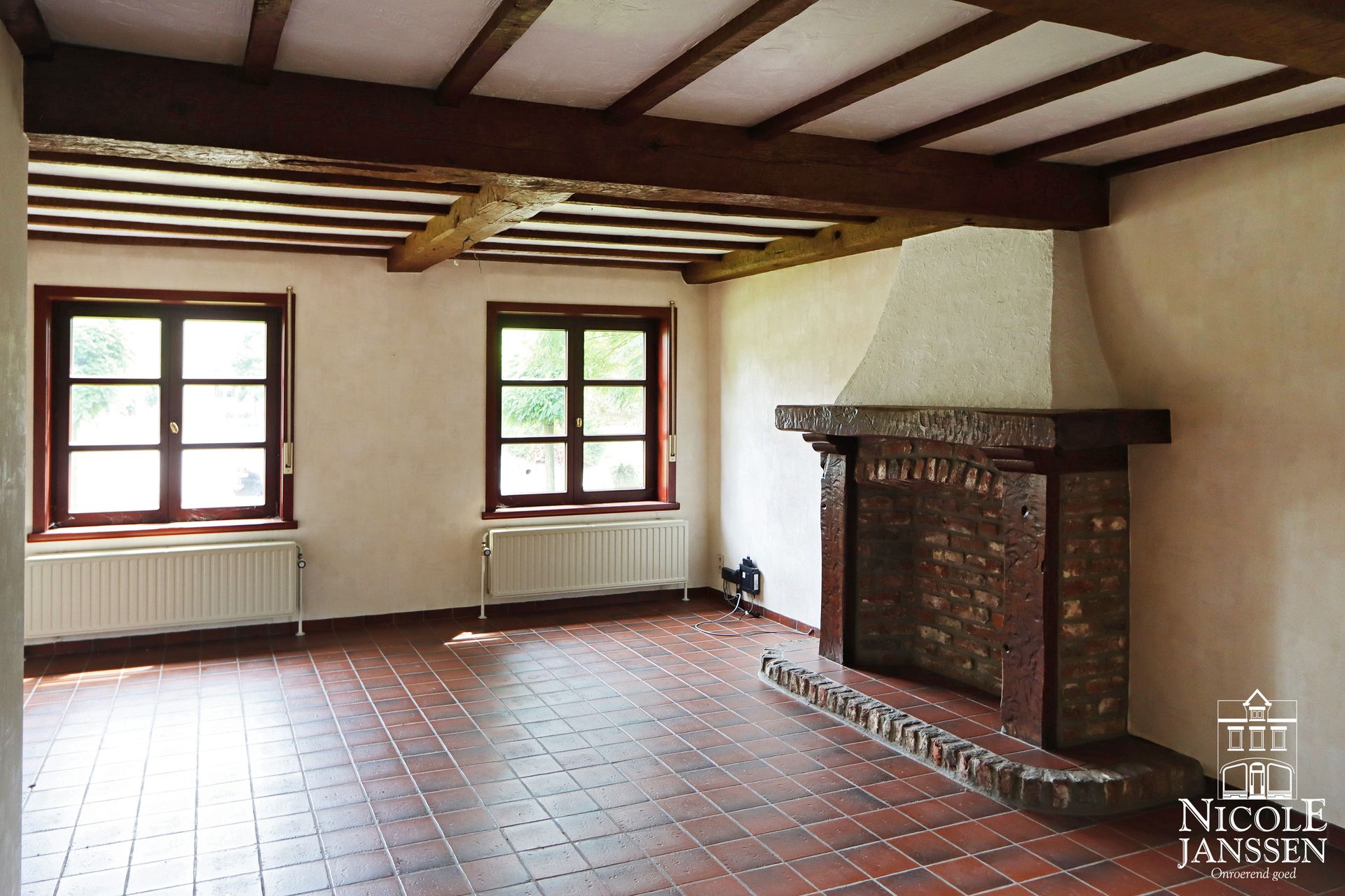 NJ_Woning te koop Neeroeteren Bergerstraat 104 - (Woonkamer 1).jpg